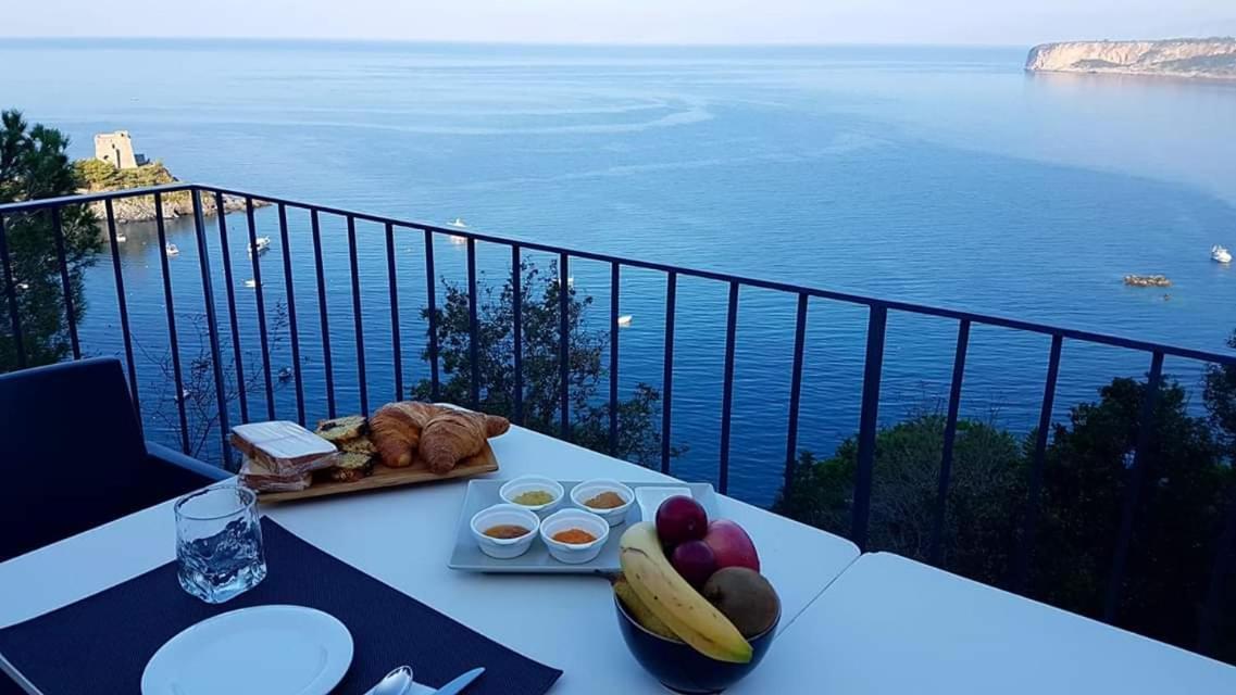 سان نيكولا أرسيلا Villa Crawford المظهر الخارجي الصورة
